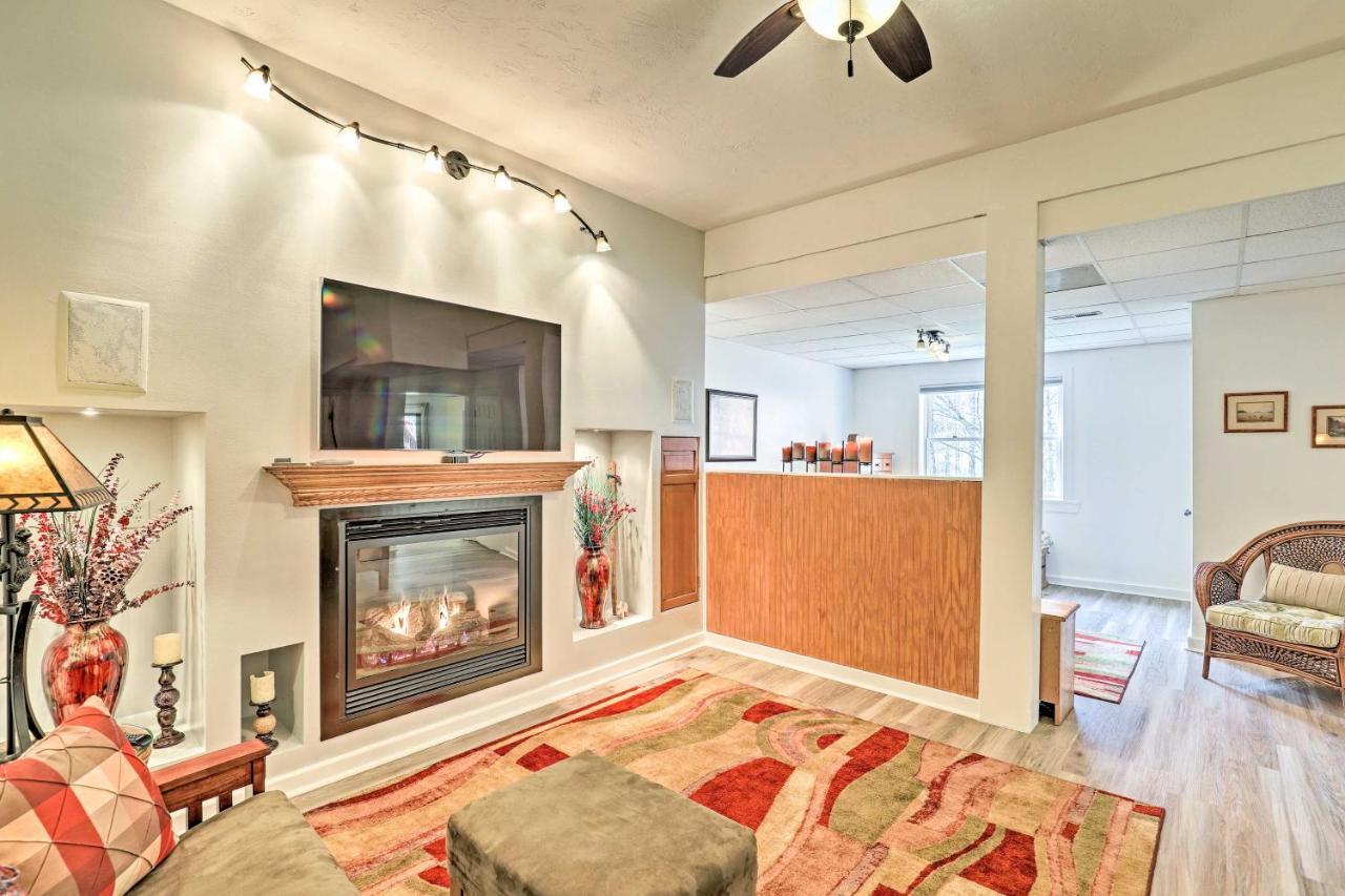 Asheville Mountain Getaway With Patio And Koi Pond! Dış mekan fotoğraf